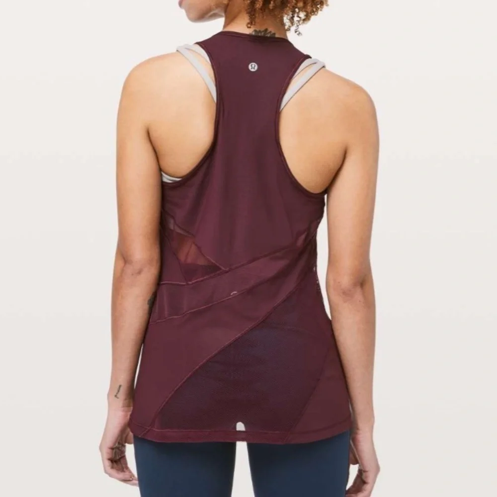 Lululemon Mesh In Motion Racerback - Sz 4 - Picture 2 of 4